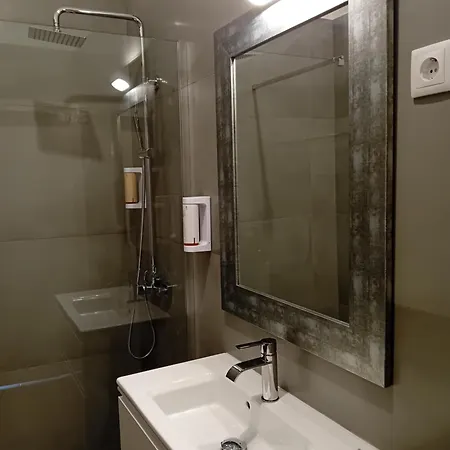 מלון Quinta Dos Tojais Rural 3*